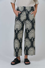 Load image into Gallery viewer, O&amp;J Naturals GA398 Pant Date Palm
