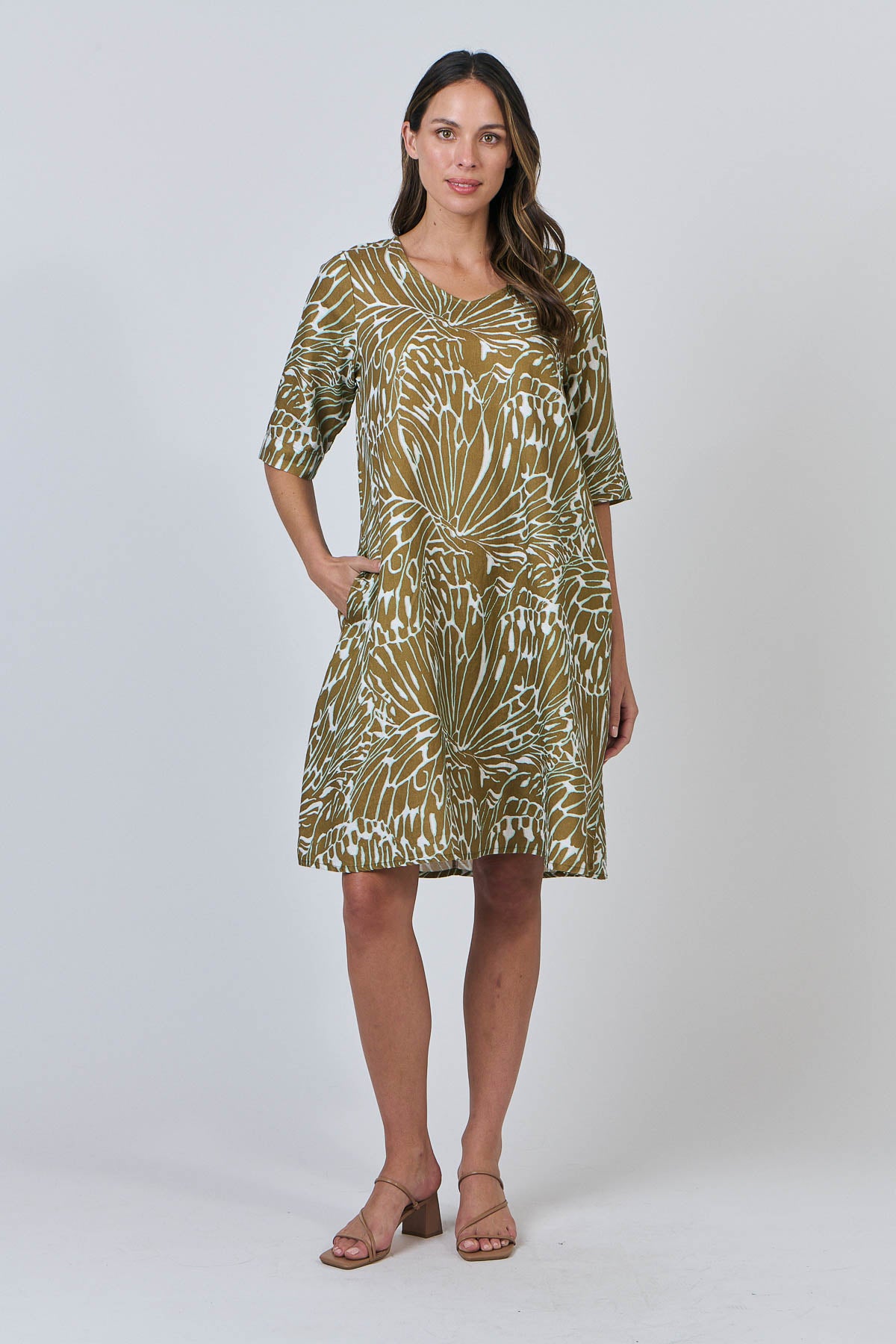 O&J Naturals GA526 Dress Windsor