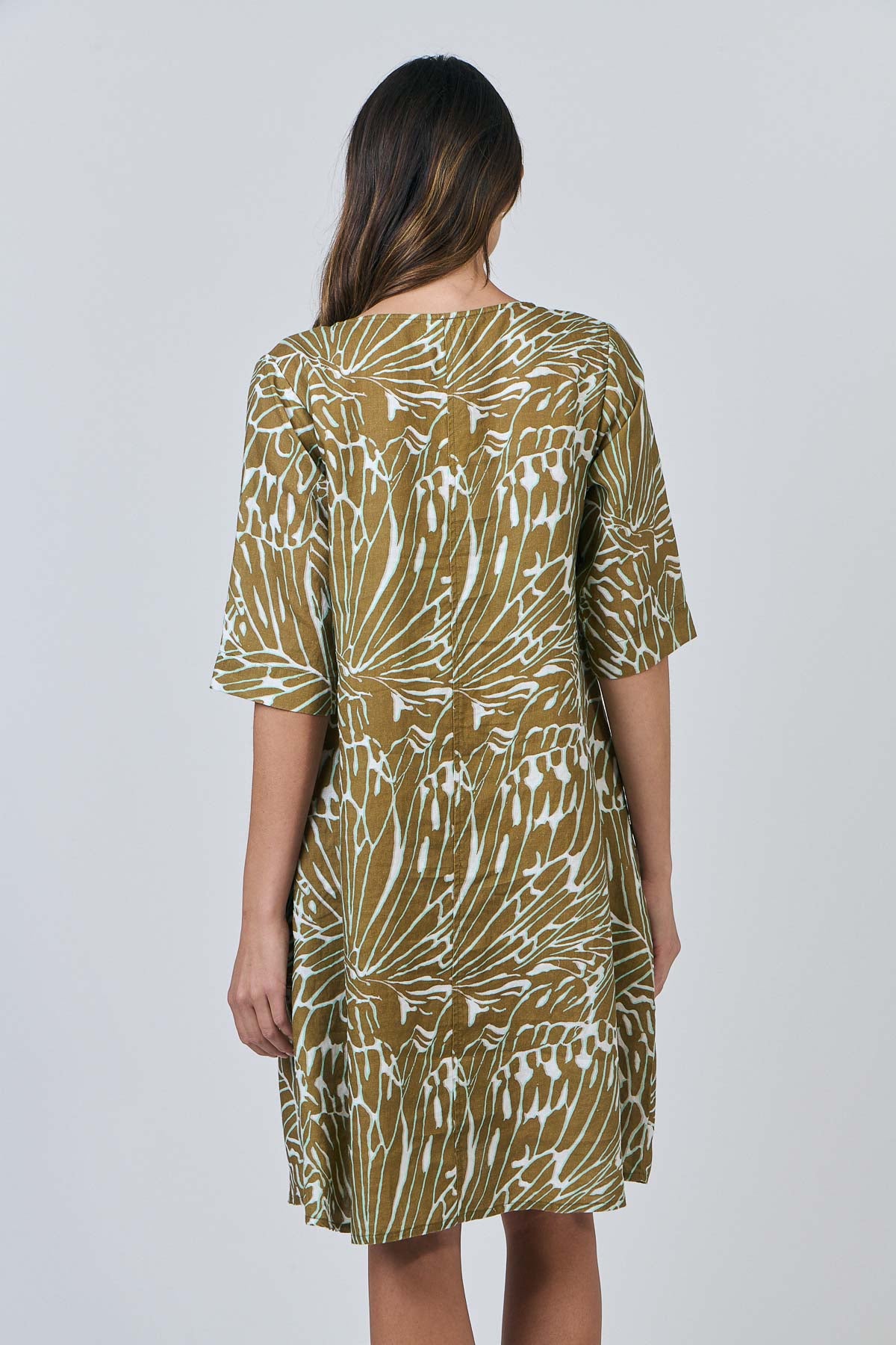 O&J Naturals GA526 Dress Windsor