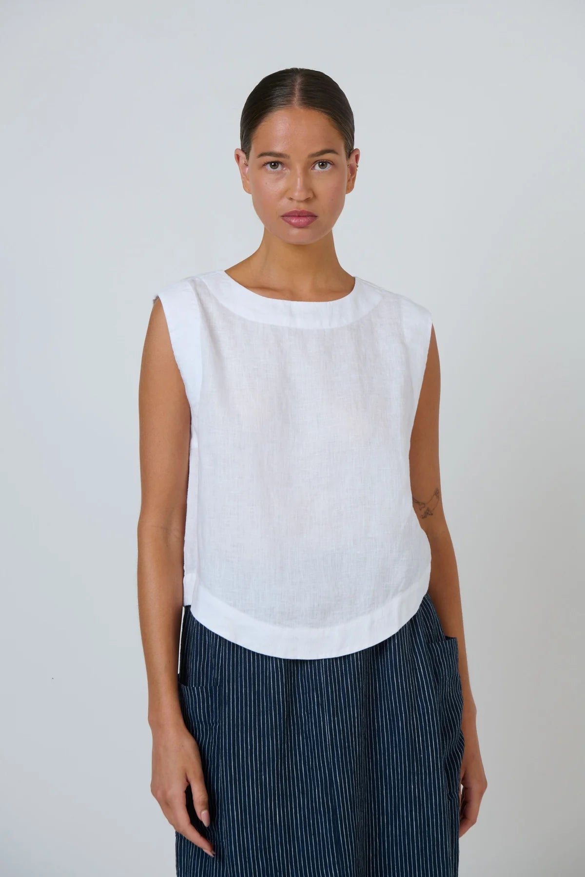 O&J Naturals GA581 Linen Top White