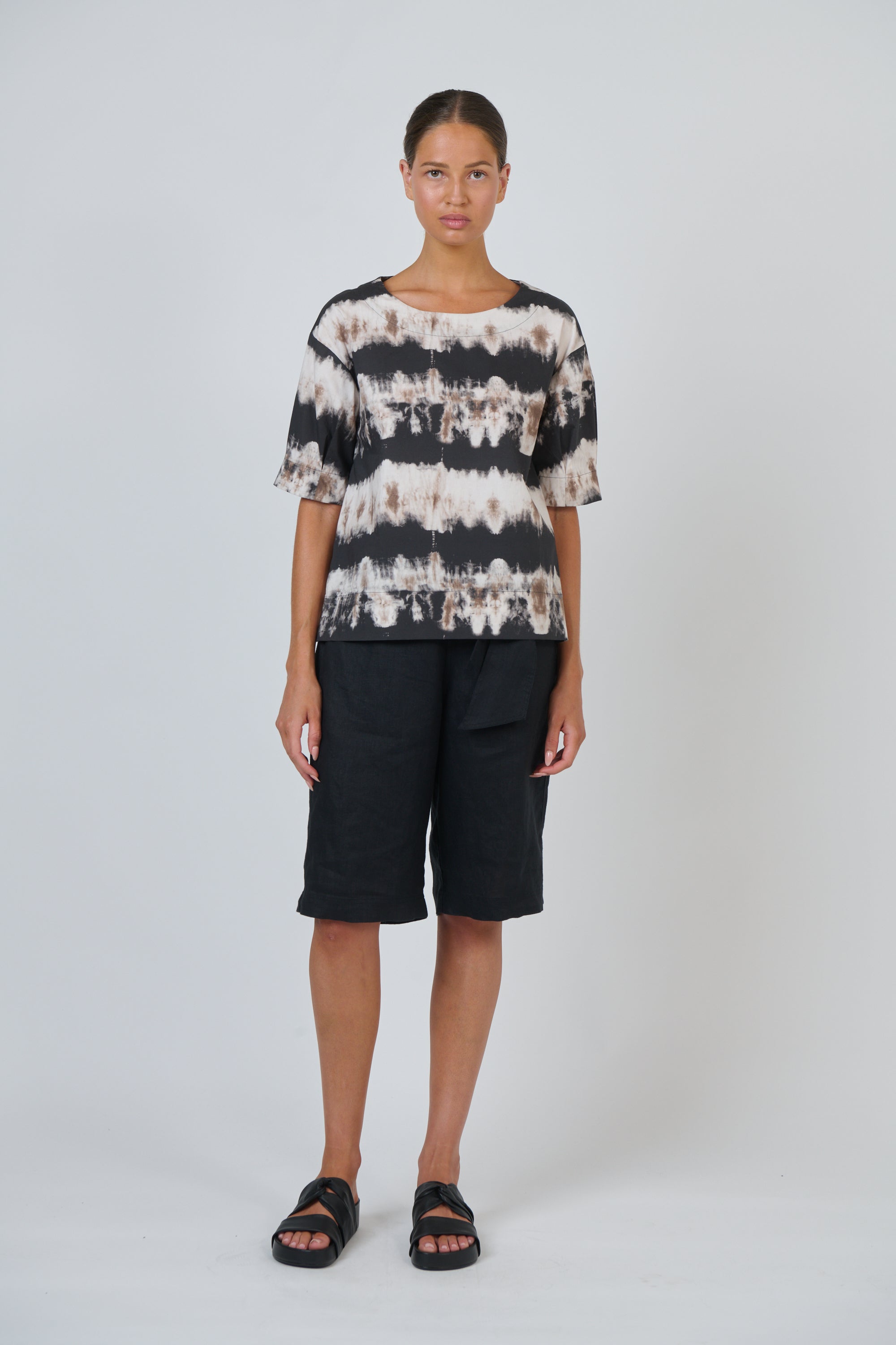 O&J Naturals GA623 Poplin Top Eruption