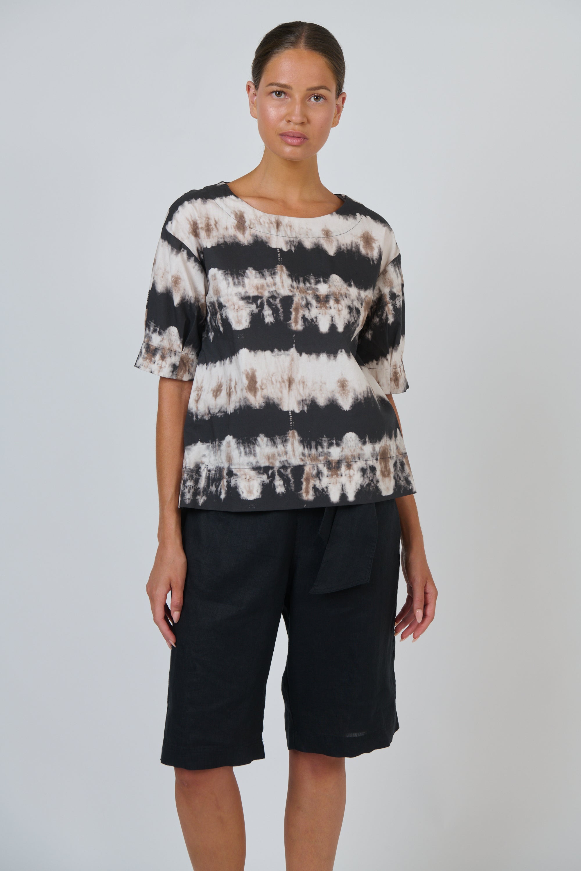 O&J Naturals GA623 Poplin Top Eruption