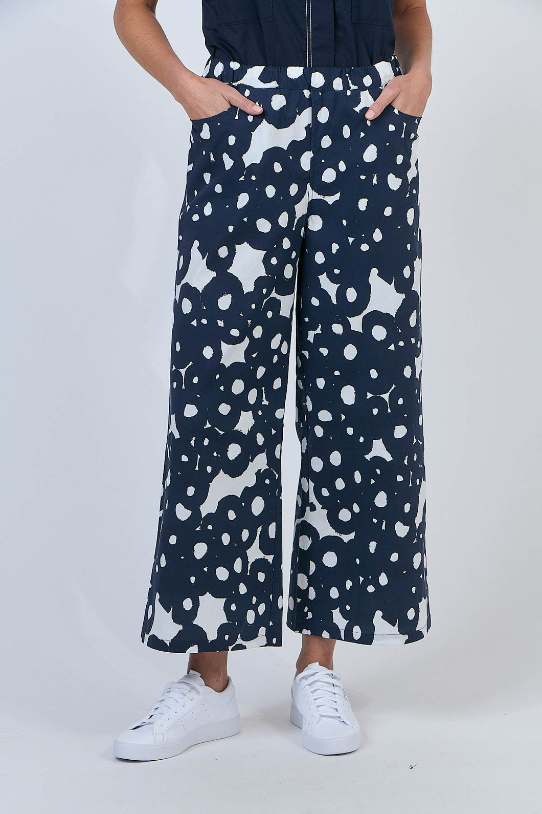 O&J Naturals GA637 Pant Ink Barnacles