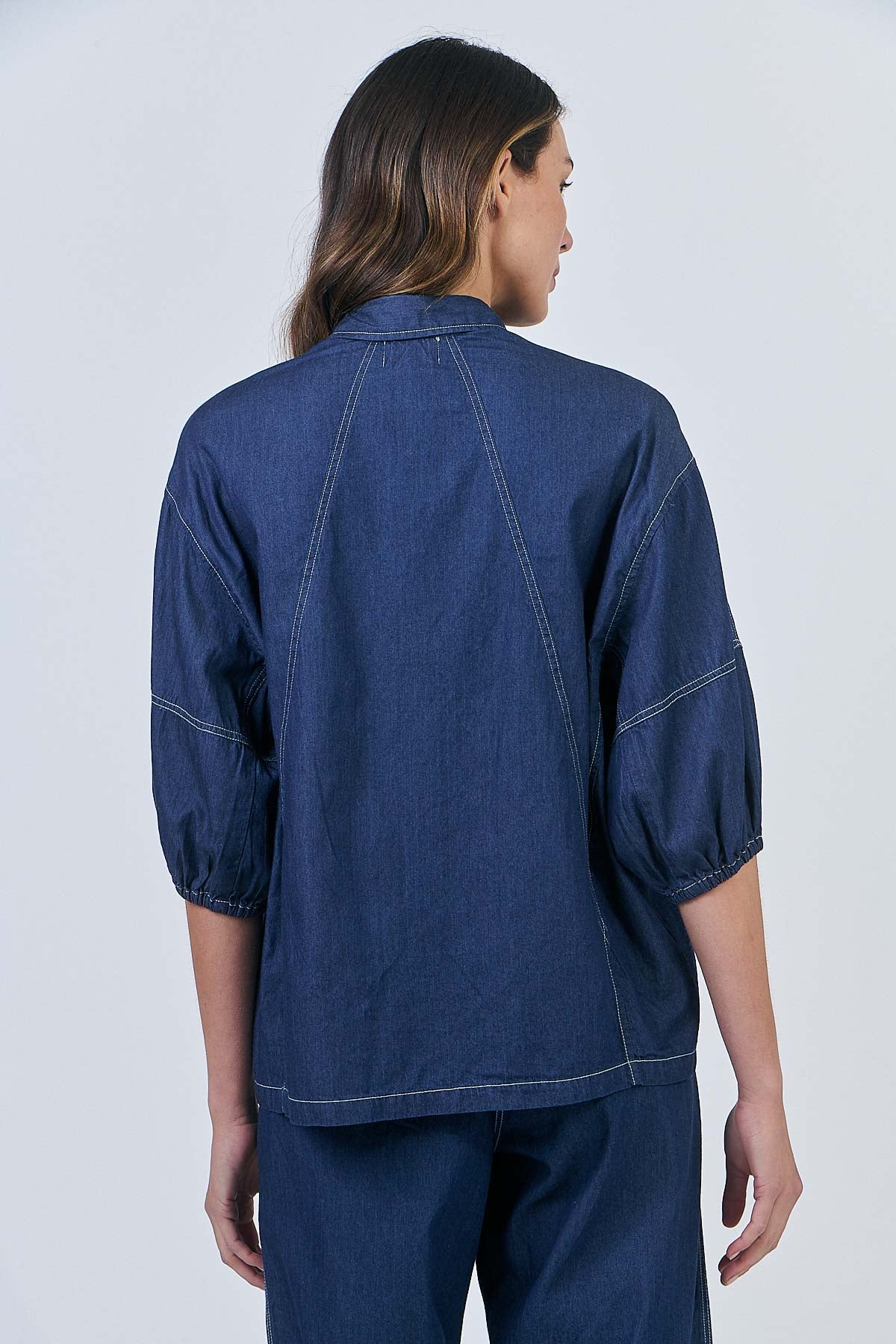 O&J Naturals GA638 Top Chambray