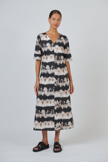 O&J Naturals GA707 Poplin Dress Eruption
