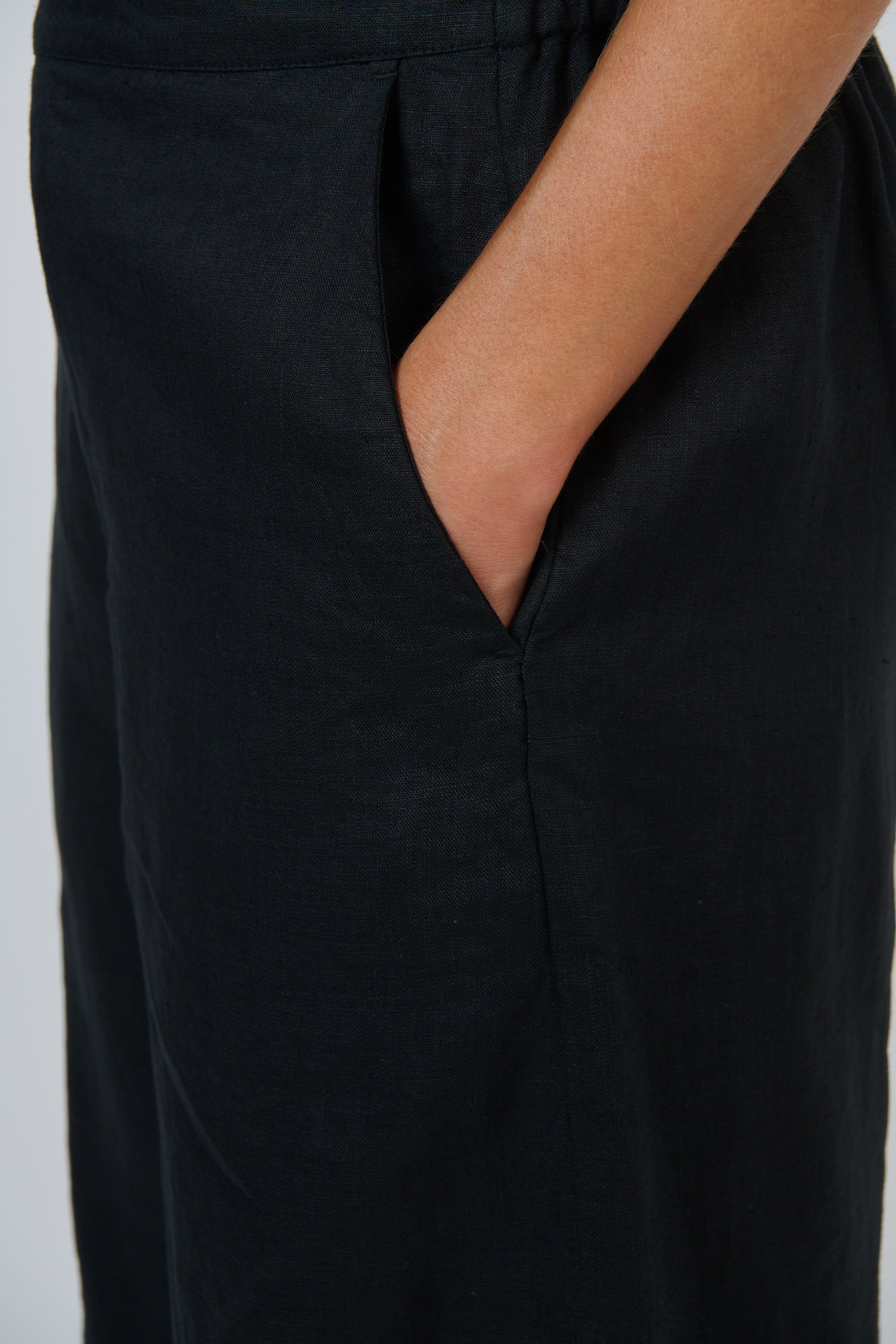 O&J Naturals GA711 Linen Pants Black