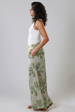 Load image into Gallery viewer, Traffic People Grace &amp; Maude Rene Trousers Green
