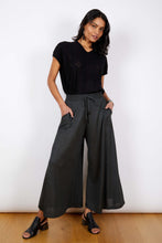 Load image into Gallery viewer, JJ Sisters HH72 Viscose Flax Pant
