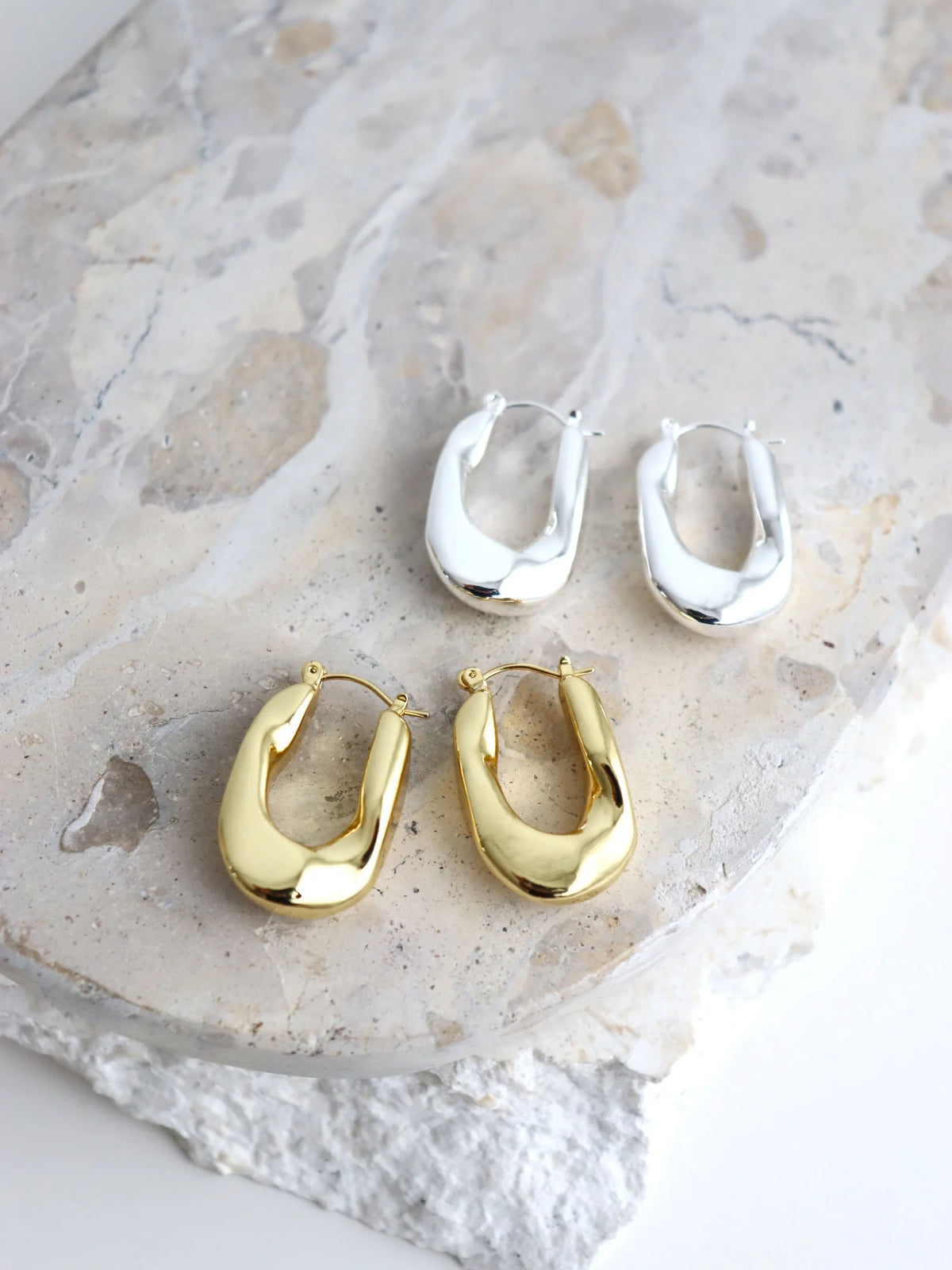 Lustre & Sage Lea Wavy Earrings Sterling Silver Plated