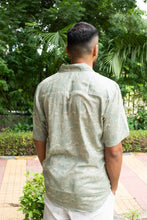 Load image into Gallery viewer, Cochin Blue S/S Green Waves Shirt
