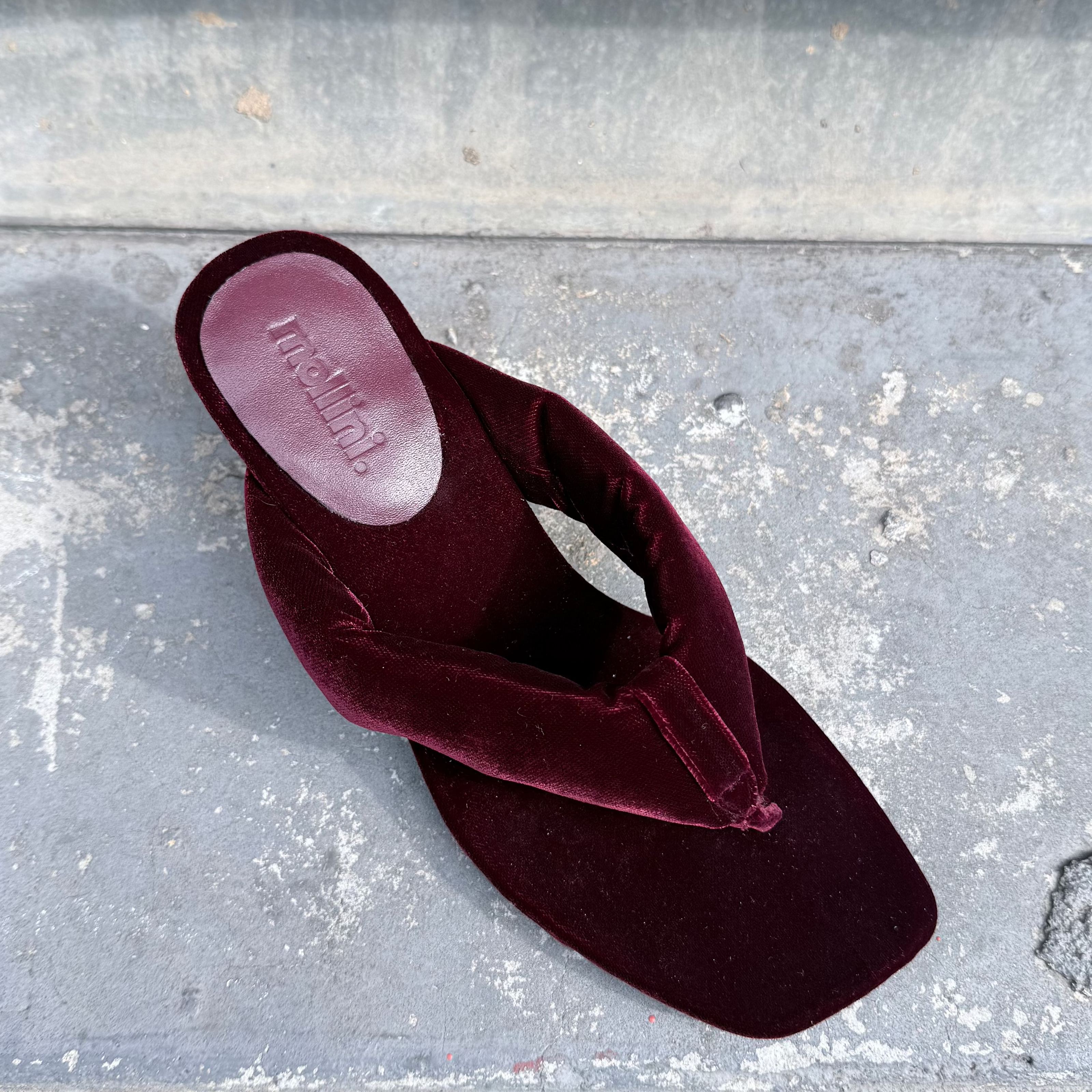 Mollini Heedee Velvet Thong Heels Plum
