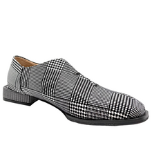 Load image into Gallery viewer, Marco D'Alessi Swift Black/ White Multi Leather
