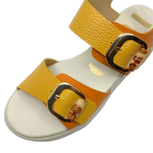 Load image into Gallery viewer, Neo Bugui Sandal Naranja/Ocre
