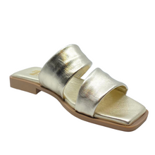 Load image into Gallery viewer, Nu by Neo Winnet Slides Platin Metallic Leather
