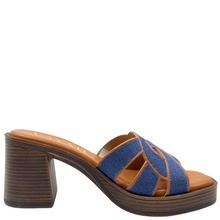 Load image into Gallery viewer, Vayah Alicia Platform Heels Navy Jeans
