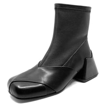 Load image into Gallery viewer, 2 Baia Vista Erin Black Vitello/ Kid Stretch Napa Leather
