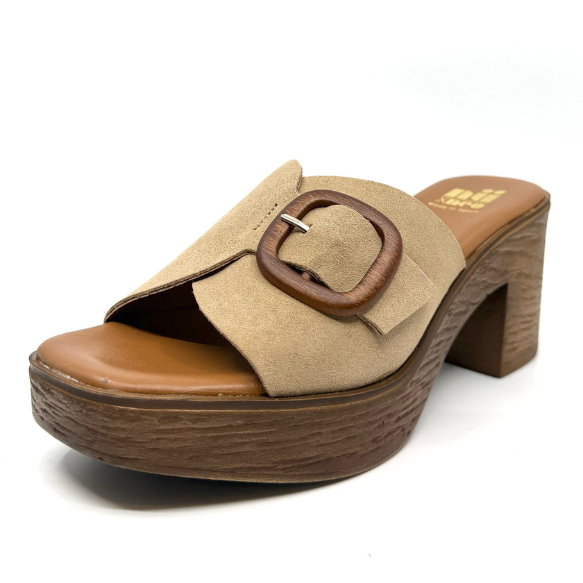 Nu by Neo Quirina Clog Heels Camello Suede Leather