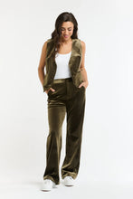 Load image into Gallery viewer, Italian Star Jets Velvet Vest Khaki
