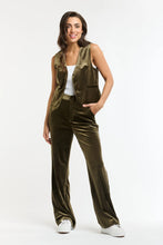 Load image into Gallery viewer, Italian Star Jets Velvet Vest Khaki
