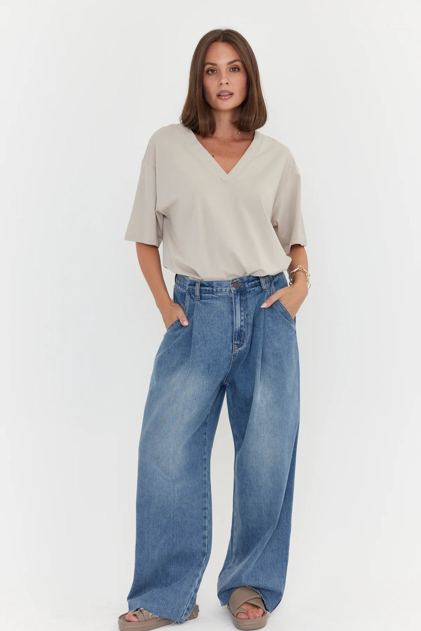 ALEXANDRA Alessia Wide Leg Jeans Mid Blue Denim