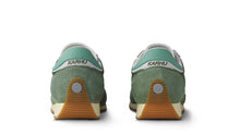 Load image into Gallery viewer, Karhu Mestari Sneakers Tea/Lichen
