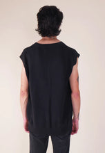 Load image into Gallery viewer, Neuw Denim Neuw Knit Vest Black
