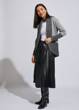 Load image into Gallery viewer, LD &amp; Co Plaited Cardi Black

