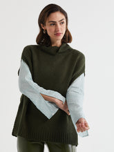 Load image into Gallery viewer, LD &amp; Co Lofty Tunic Olive
