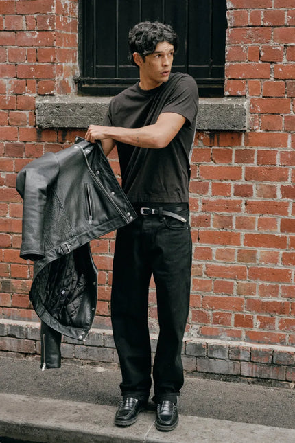Neuw Denim Liam Relaxed Black Selvedge