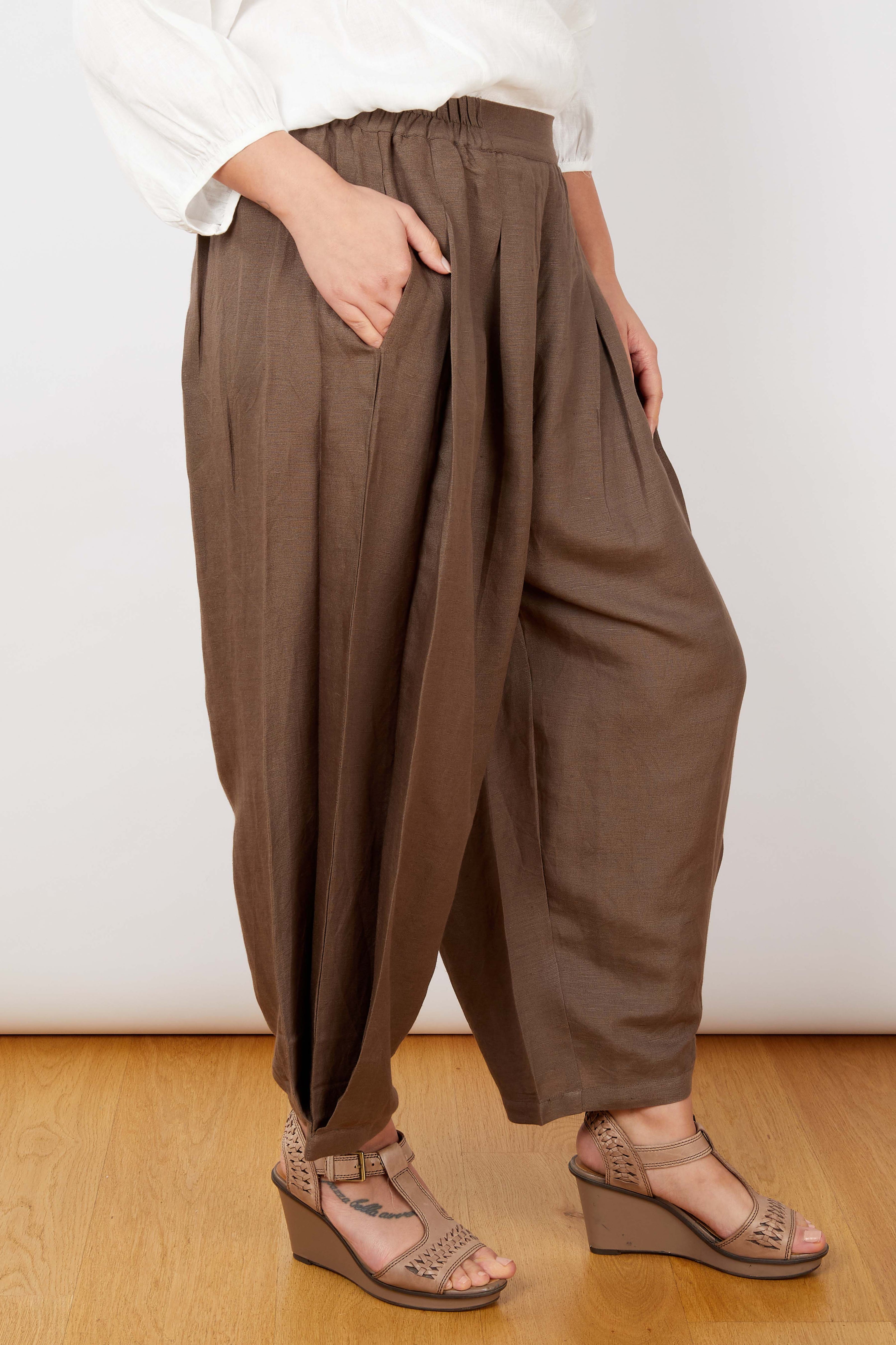 JJ Sisters LL104 Pleat Pant Choc