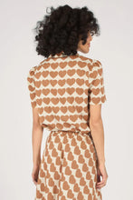 Load image into Gallery viewer, Traffic People Love Me Do Shirt Brown
