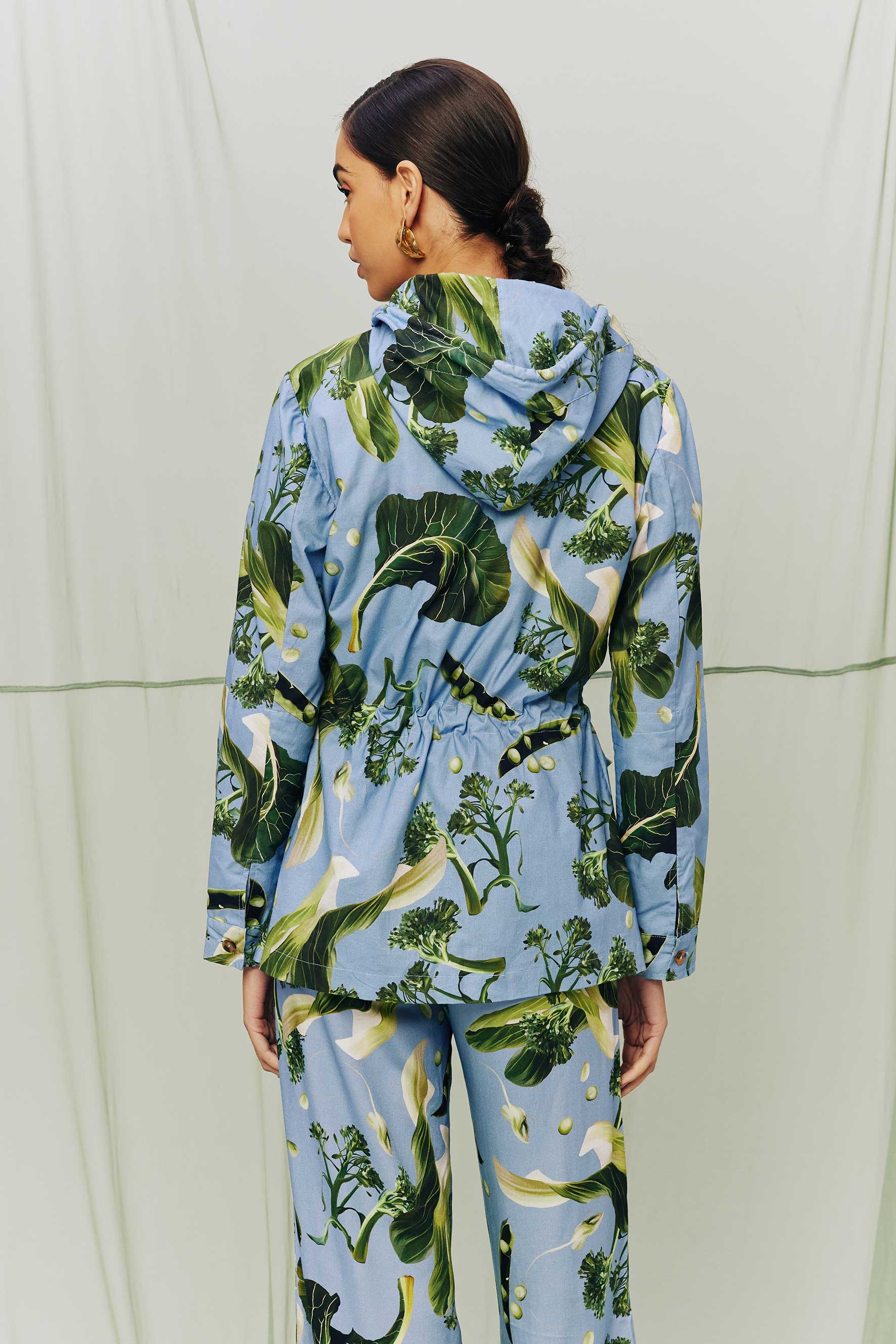 Benta Studio Parka Um Pouco De Salada Azul