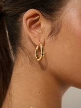 Load image into Gallery viewer, Lustre &amp; Sage Wavy Textured 18K Gold Plated Earrings
