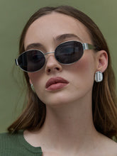 Load image into Gallery viewer, Lustre &amp; Sage Lola Sterling Silver Plated Earrings
