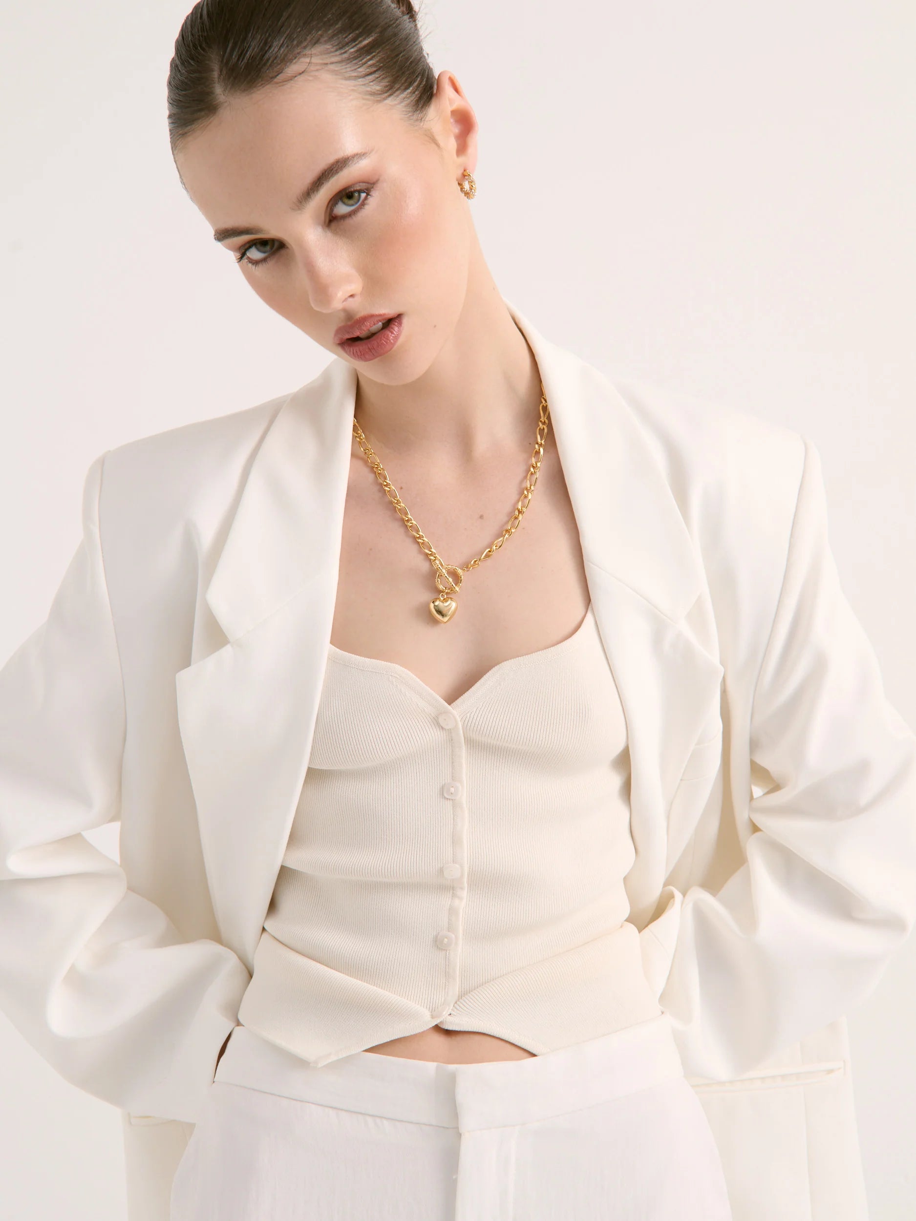 Lustre & Sage Divinity Heart 18K Gold Plated Necklace Gold