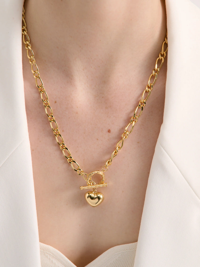 Lustre & Sage Divinity Heart 18K Gold Plated Necklace Gold