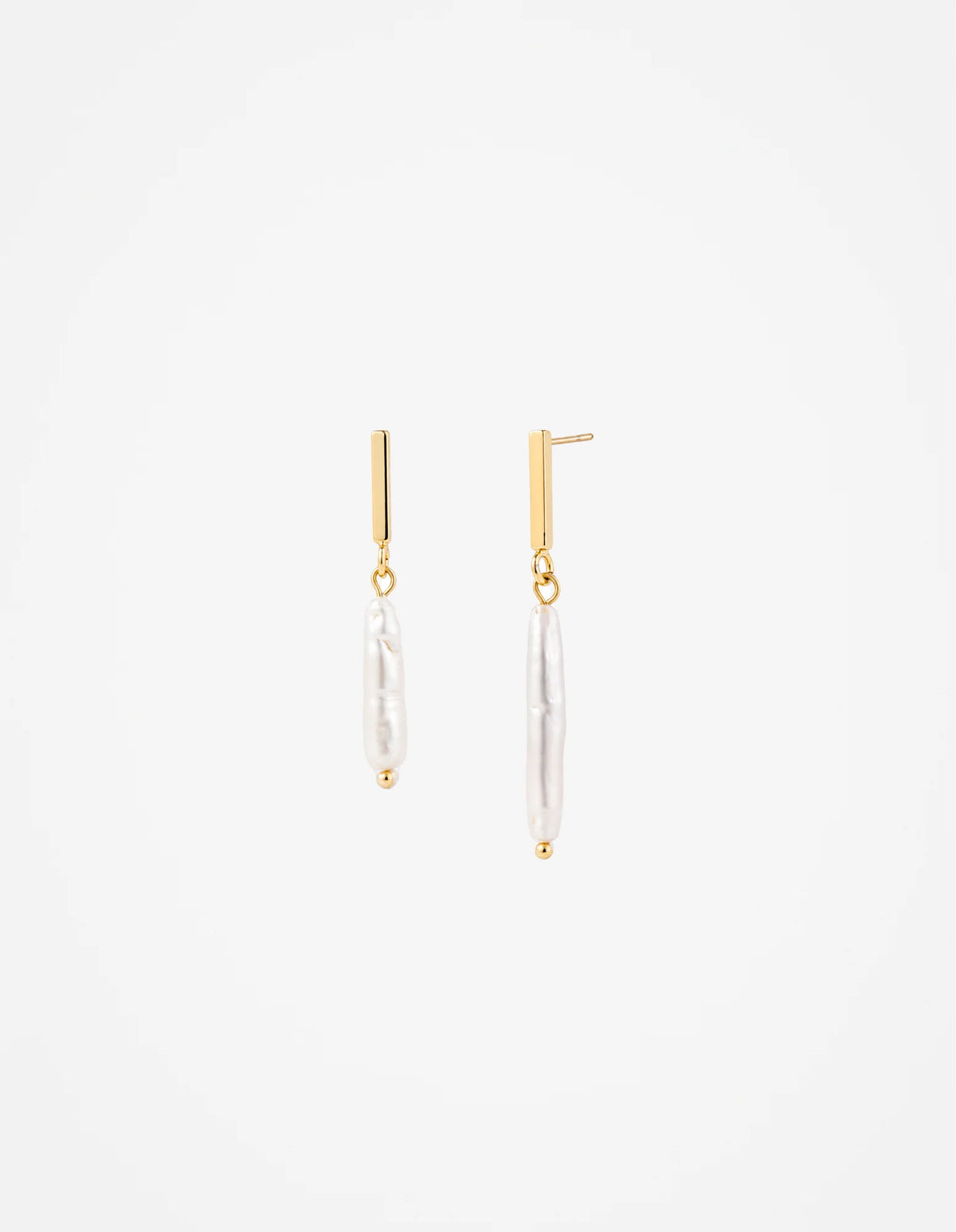 Lustre & Sage Saela Fresh Water Pearl Drop Earrings Gold