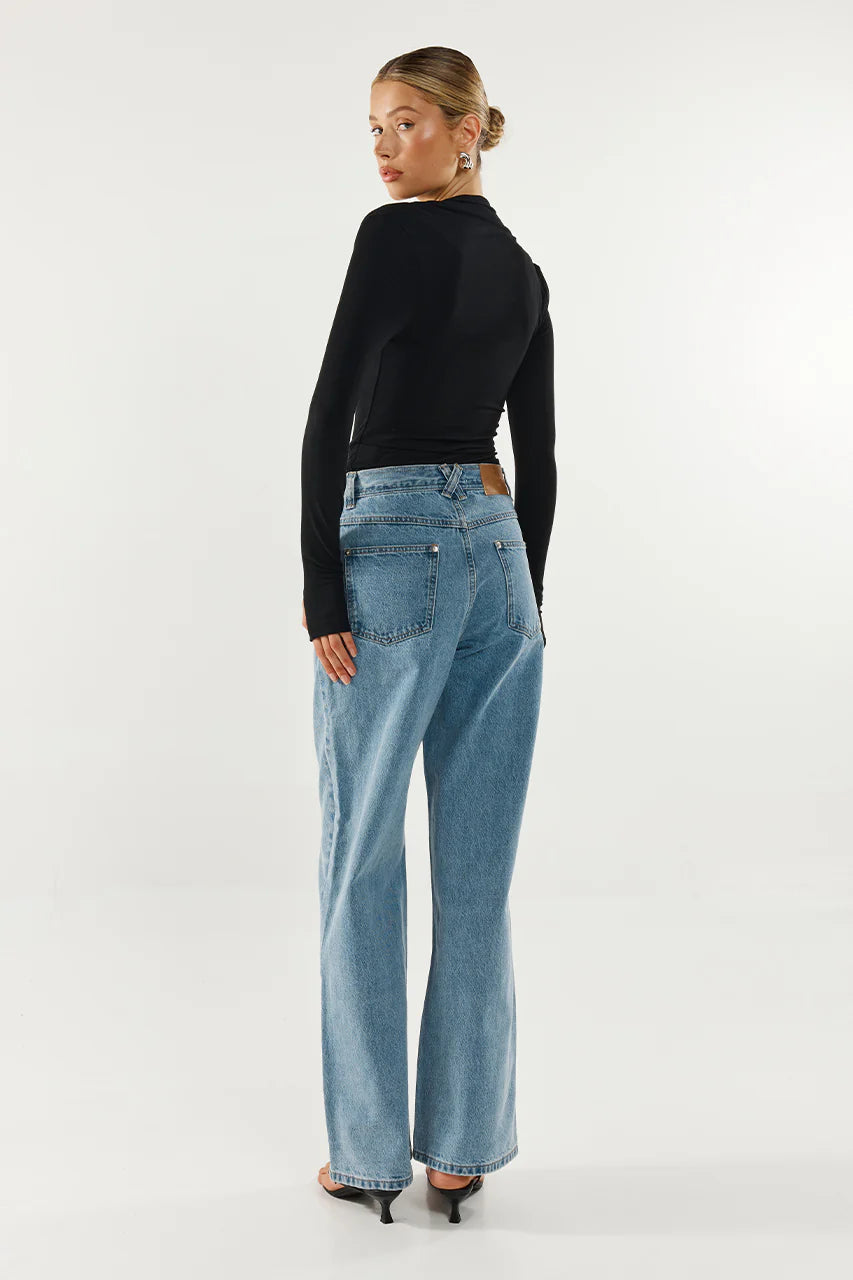 Madison The Label Laury Long Sleeve Top Black