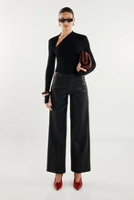 Load image into Gallery viewer, Madison The Label Laury Long Sleeve Top Black
