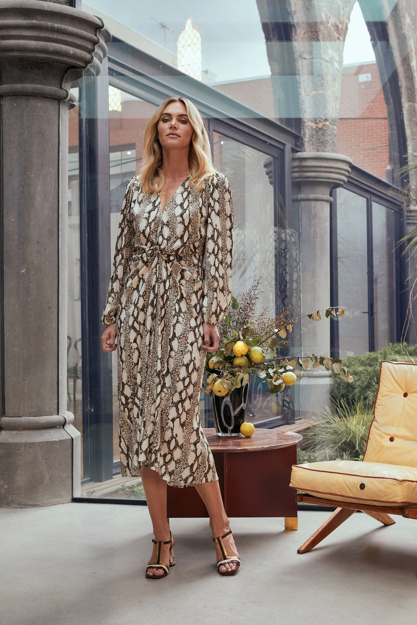 M. A. Dainty Kos Dress Beige Snake