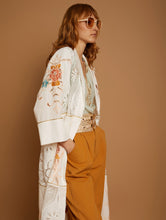 Load image into Gallery viewer, MEISÏE Embroidered Kaftan Peach
