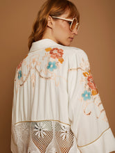 Load image into Gallery viewer, MEISÏE Embroidered Kaftan Peach
