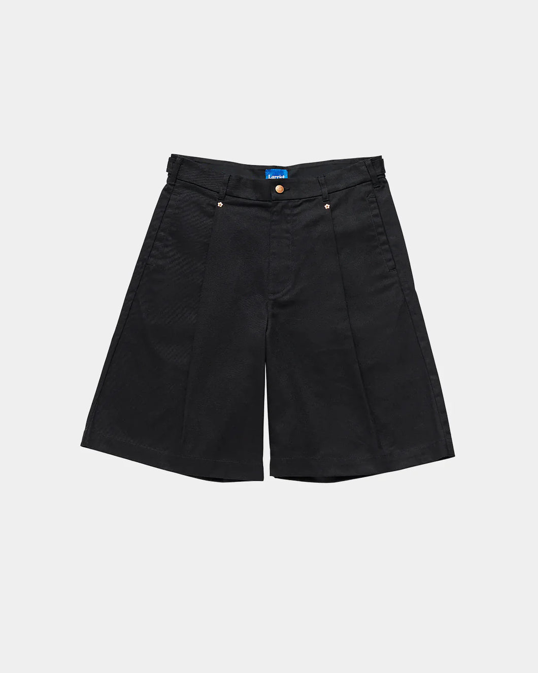 Larriet Lyu Short Black