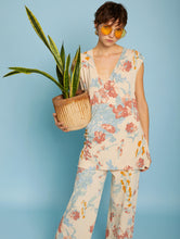 Load image into Gallery viewer, MEISÏE Floral Printed Vest Lichi
