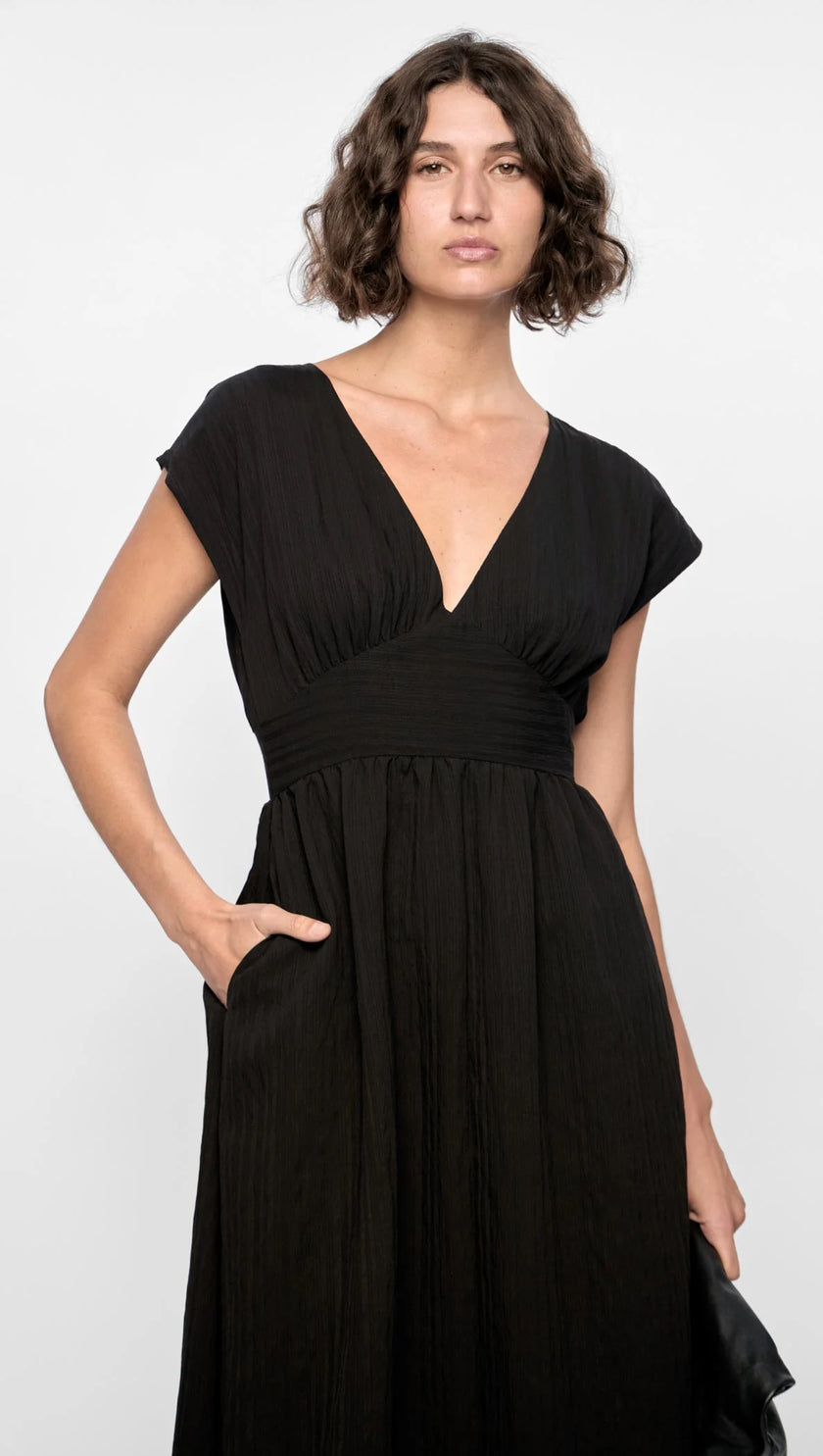 Staple The Label Marlow Midi Dress Black