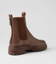 Load image into Gallery viewer, Mollini Apeace Chocolate Leather
