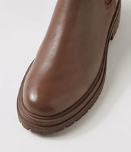 Load image into Gallery viewer, Mollini Apeace Chocolate Leather

