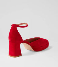 Load image into Gallery viewer, Mollini Nest Red Suede
