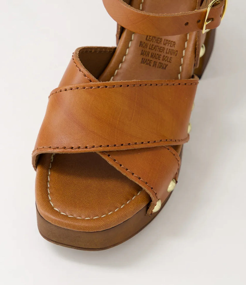 Mollini Fileya Retro Clog Sandals Tan Leather