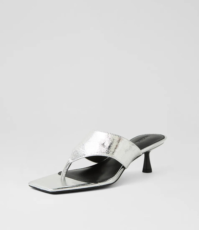 Mollini Torina Thong Heels Silver Crinkle Leather